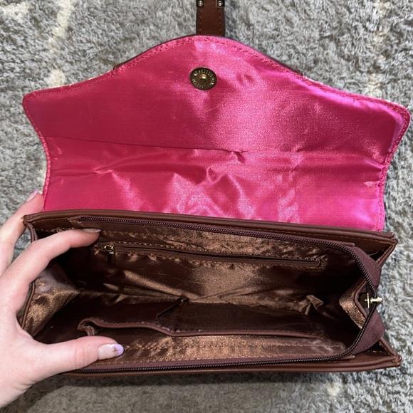 Handbag - Picture 3 of 4